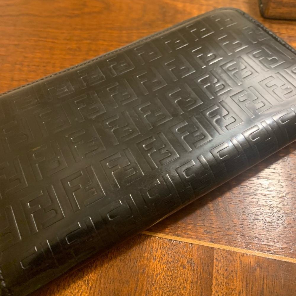 Fendi wallet